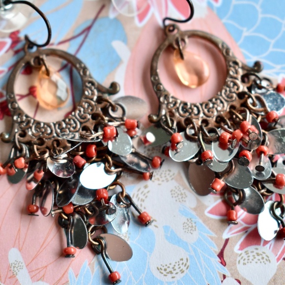 💞💗 Vintage Bronze Bohemian Antiqued Metal Beaded Chandelier Statement Earring - Picture 4 of 6